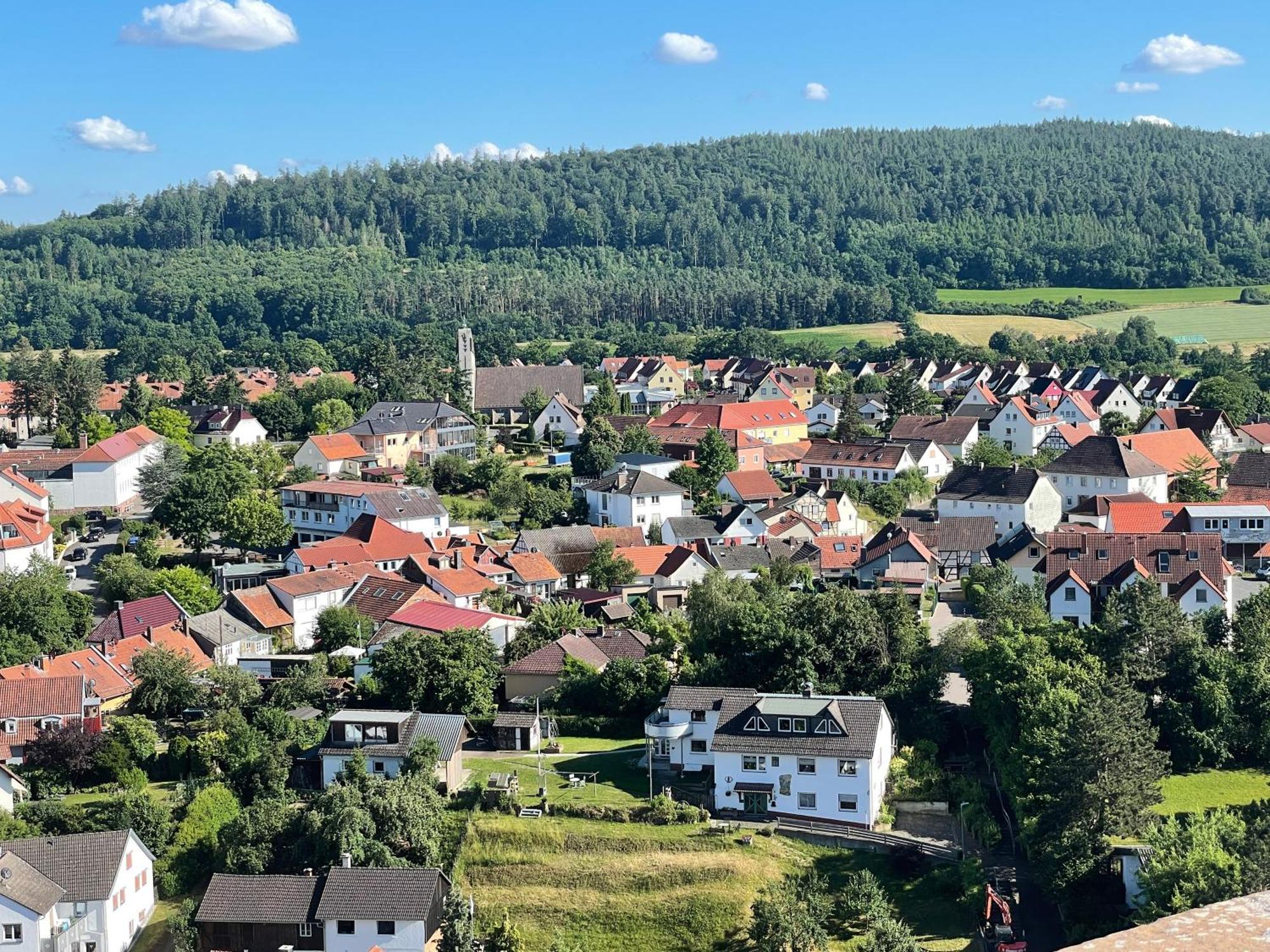 Naturnahe Unterkunft In Der Burgenstadt Шлиц Экстерьер фото